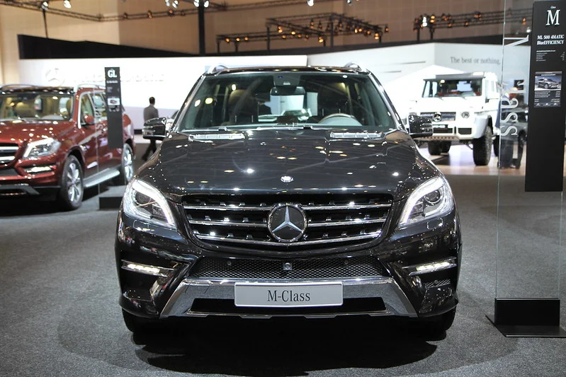 black Mercedes-Benz M-Class