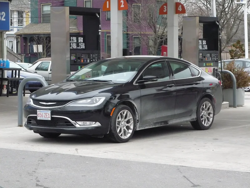 Black Chrysler 200