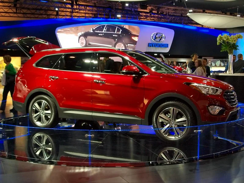 Red Santa Fe XL