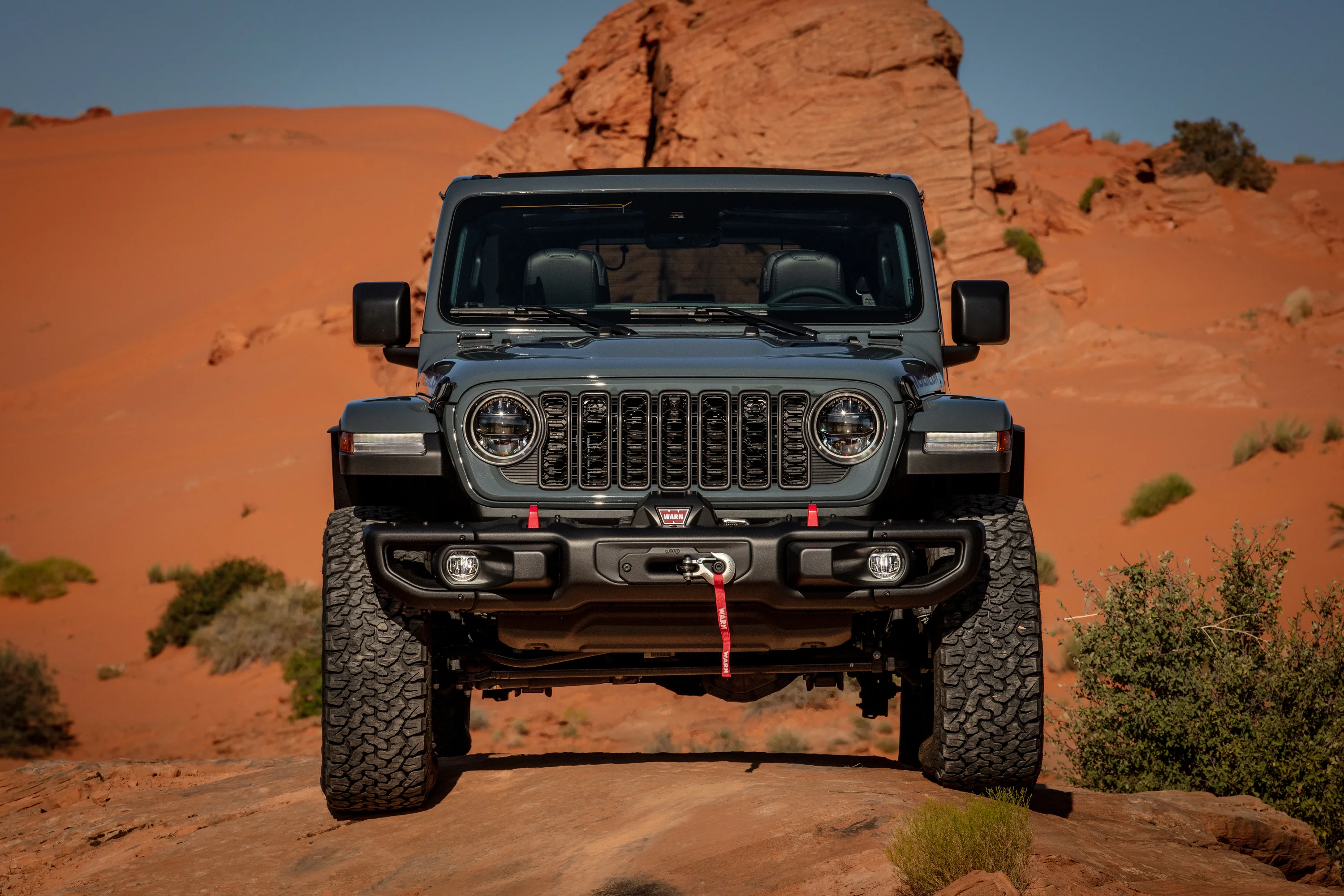 dark blue 2025 jeep wrangler