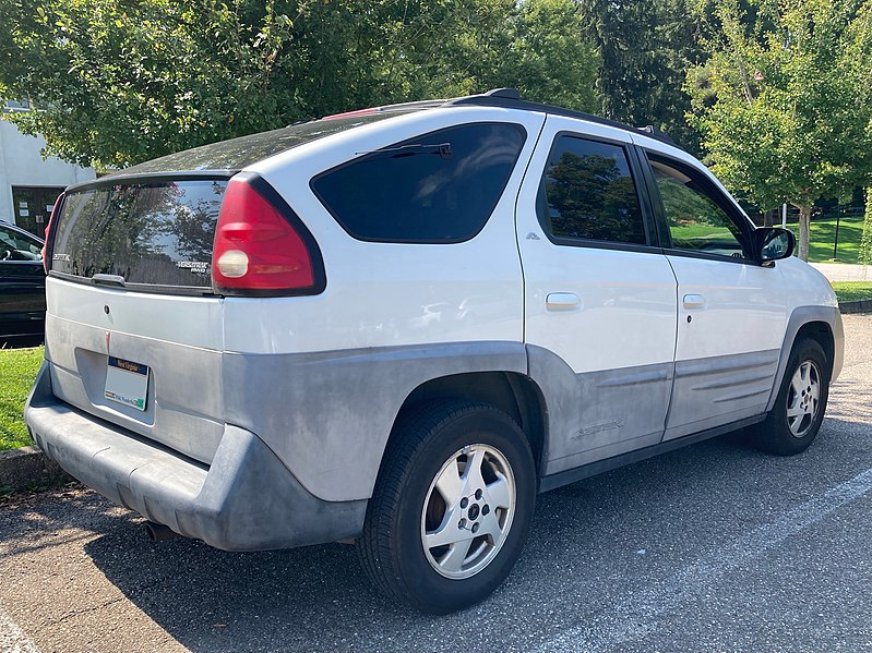 white pontiac aztek